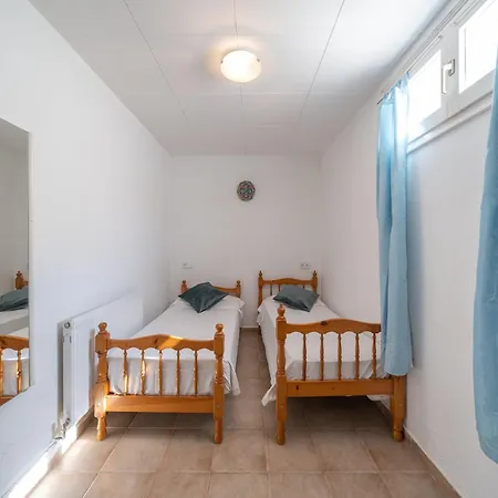 Villa Elegant For 8 People